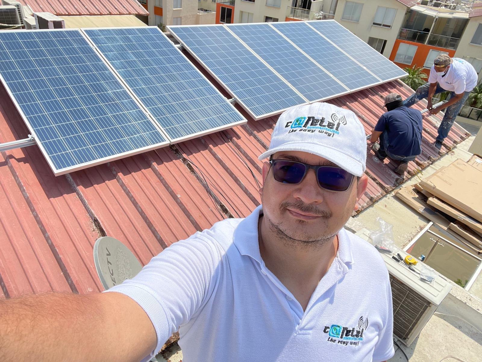 Proyecto real de energía solar ejecutado por CAFETEL S.A. E.S.P.