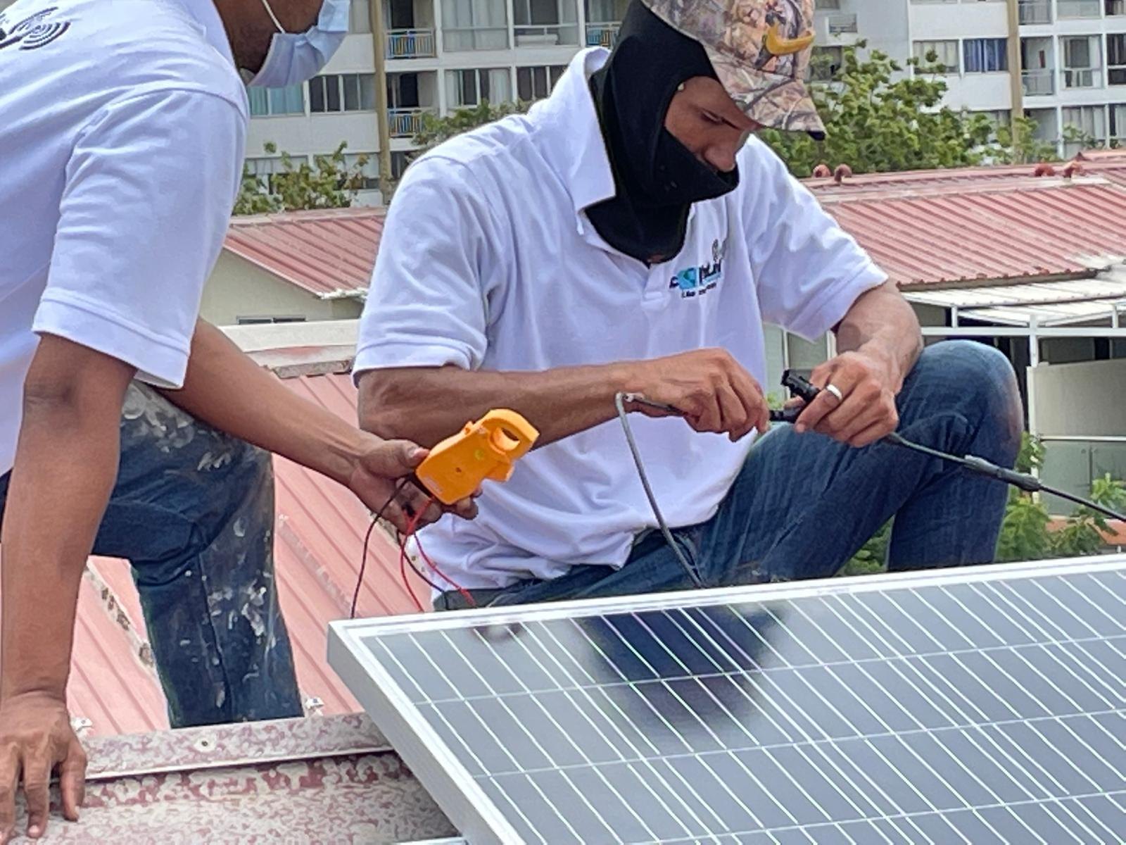Instalación solar CAFETEL - proyecto en campo 03