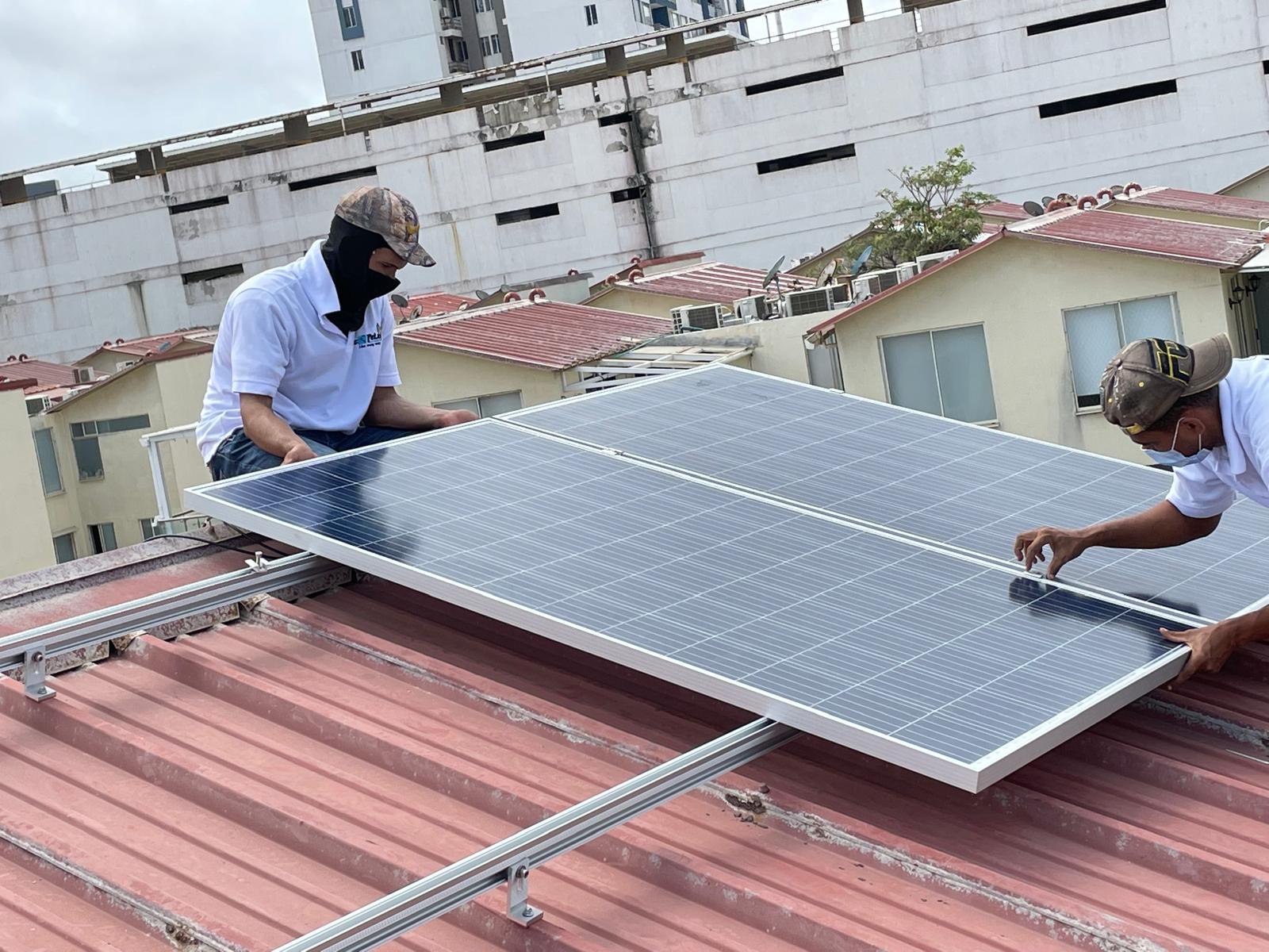 Instalación solar CAFETEL - proyecto en campo 06